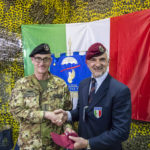 Consegna doni da parte del Presidente ANPDI Viterbo