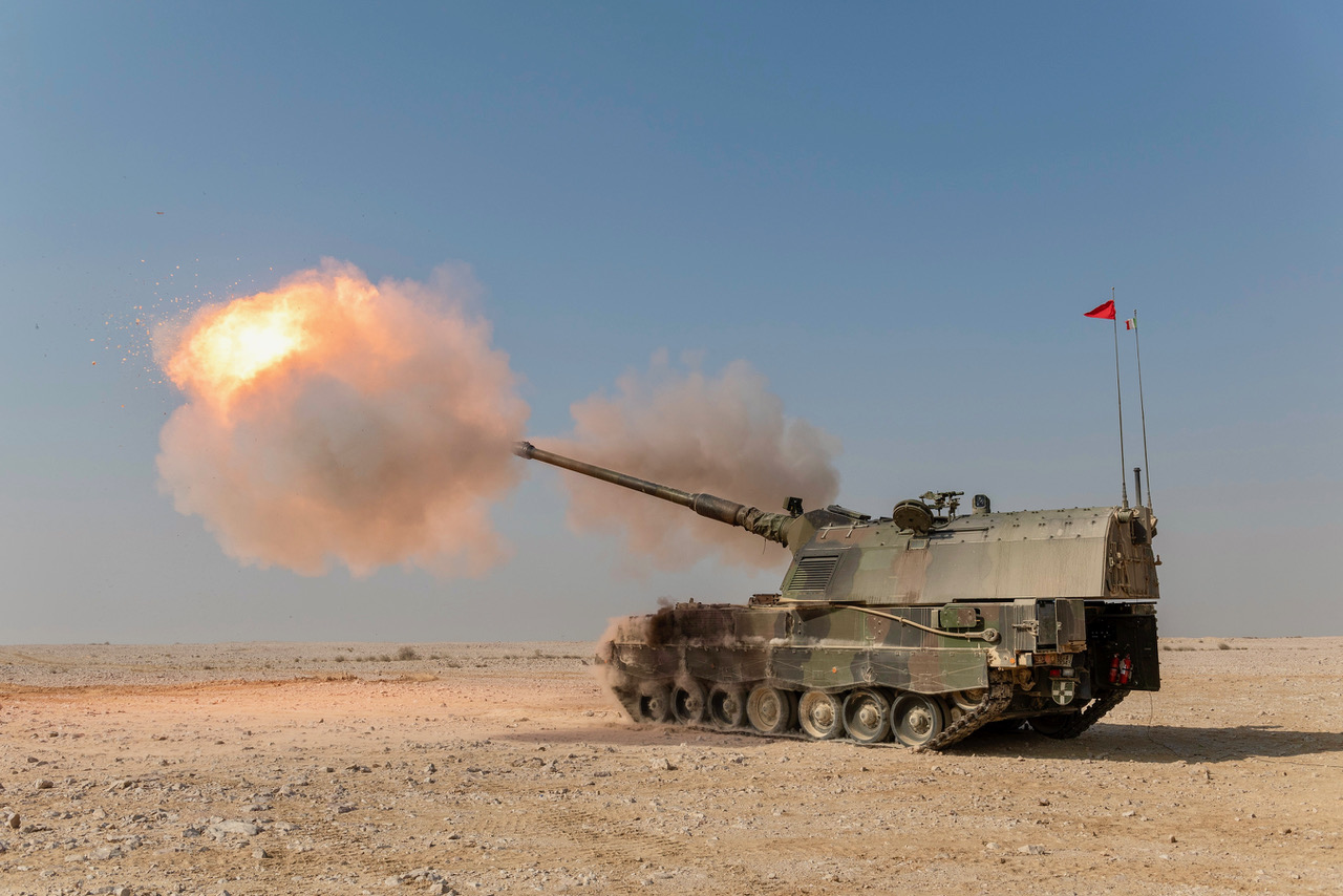 10. PZH 2000 in un intervento di tiro