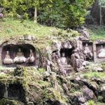 5 Hangzhou Picco venuto in volo – Statue nella roccia