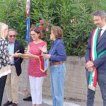 Tricolore donato dai Lions all'ospedale di Bracciano