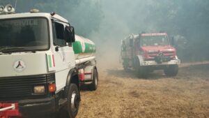 mezzi di soccorso in azione