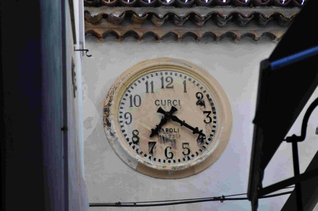 orologio di Corso San Leone