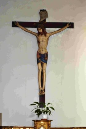 Collegiata - Crocifisso che ispirò Guareschi