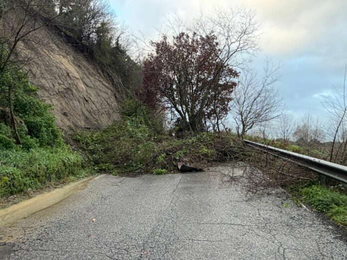 Frane sulla Settevene Palo
