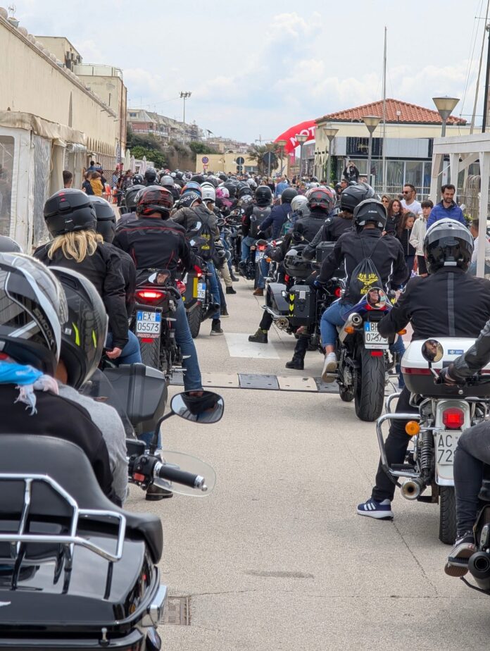 Motoraduno Guzzi città di Roma