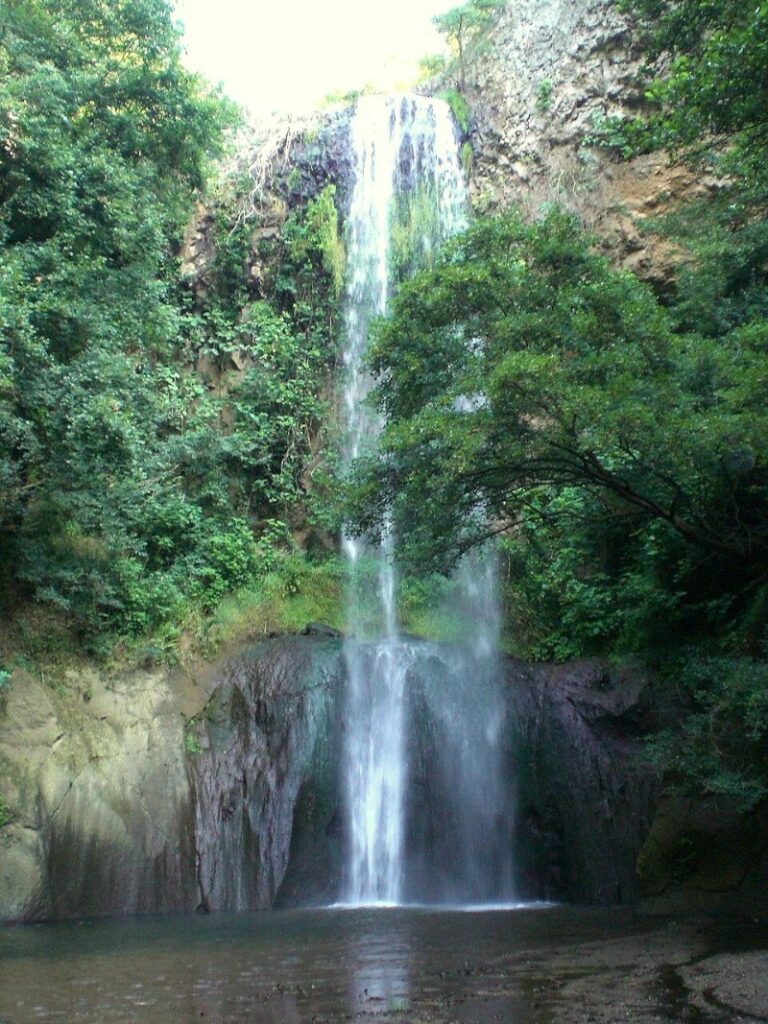 cascata castel giuliano