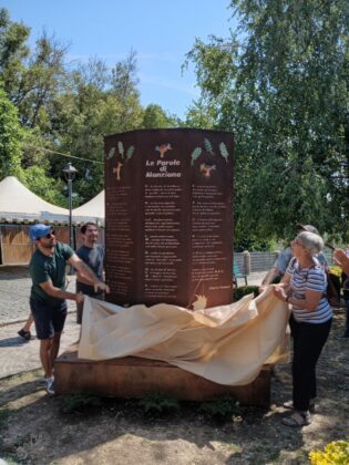 Inaugurazione monumento a Rodari