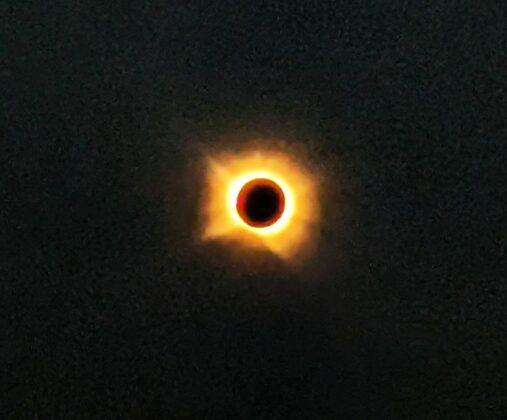eclisse solare totale ad Avellanosa de Mu&ntilde;&oacute;